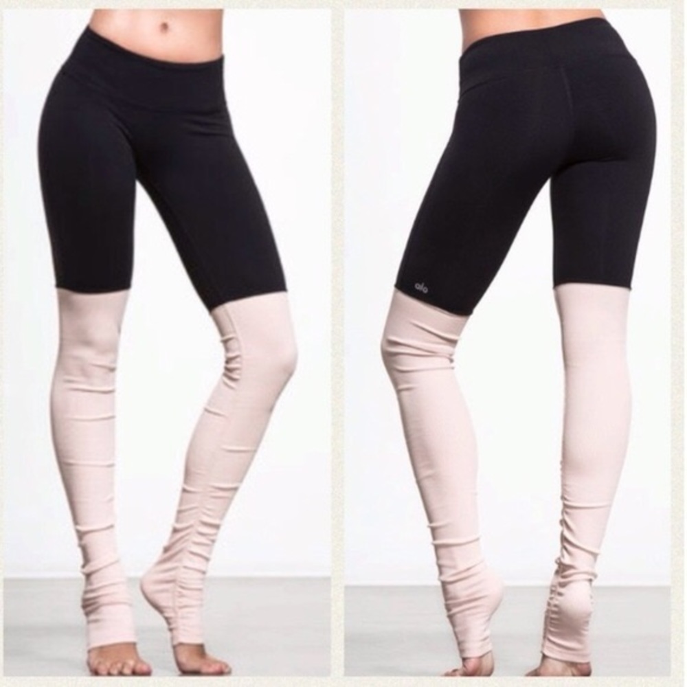 ALO Yoga Black and Cream Leggings